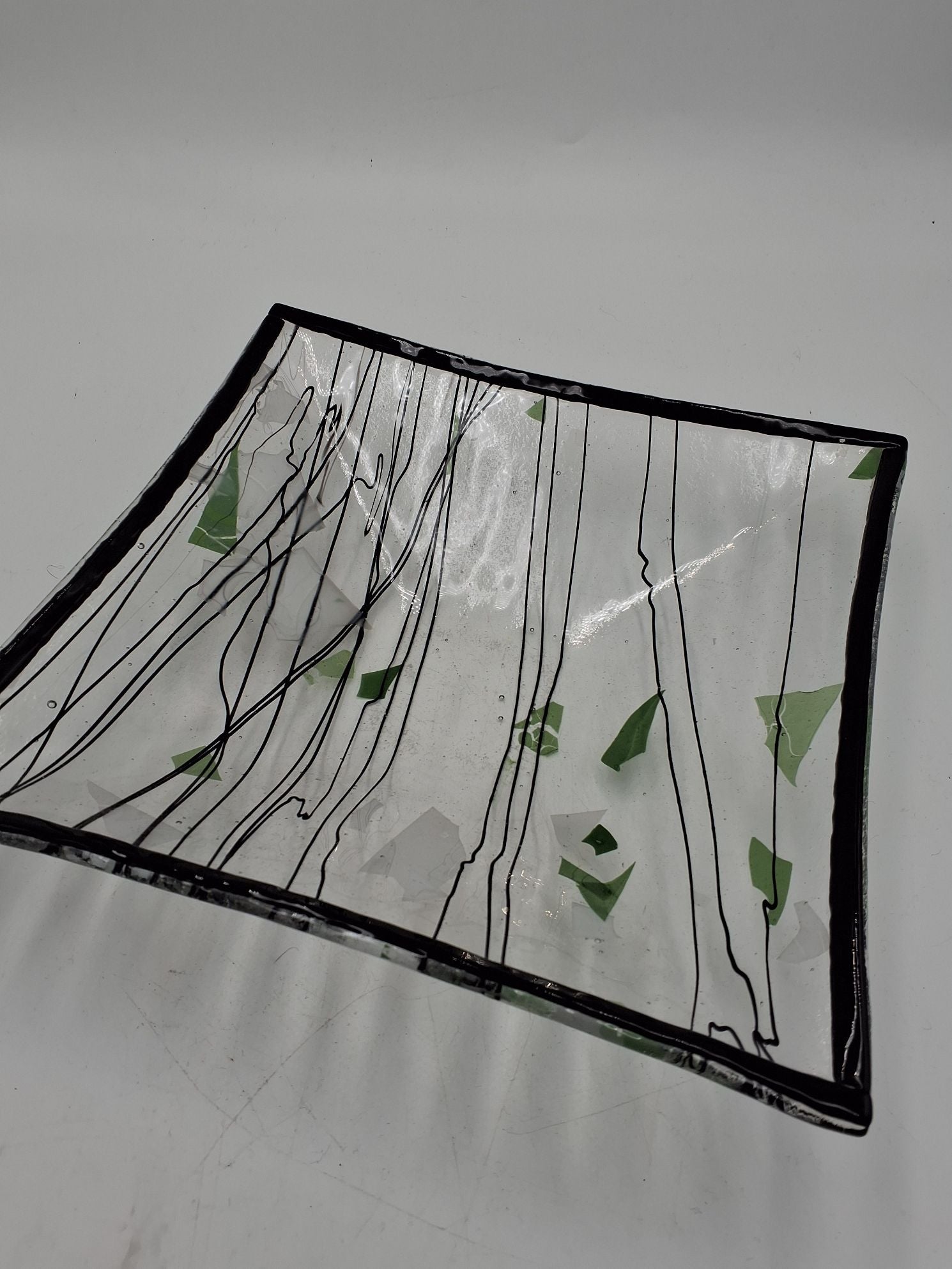 Glas fade grøn/sort